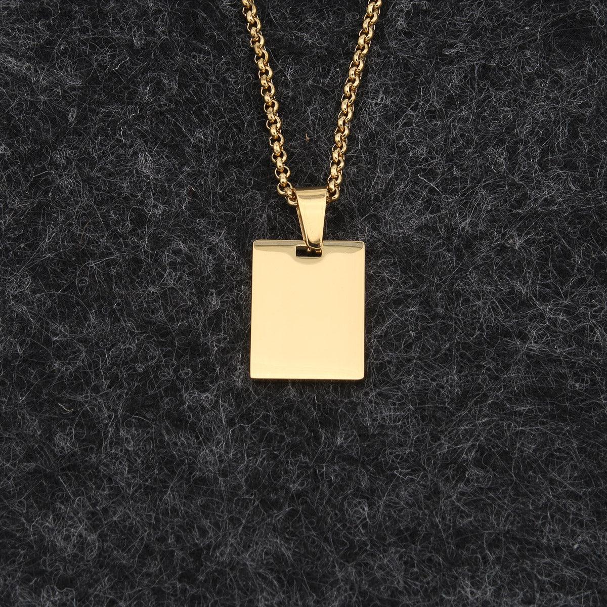 Damen Halskette "She" mit Anhänger und Gravur