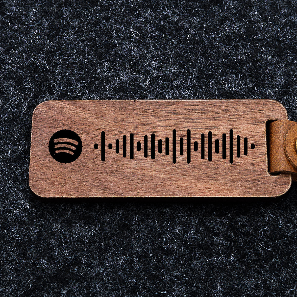 Spotify nyckelring i trä med Spotify-kod